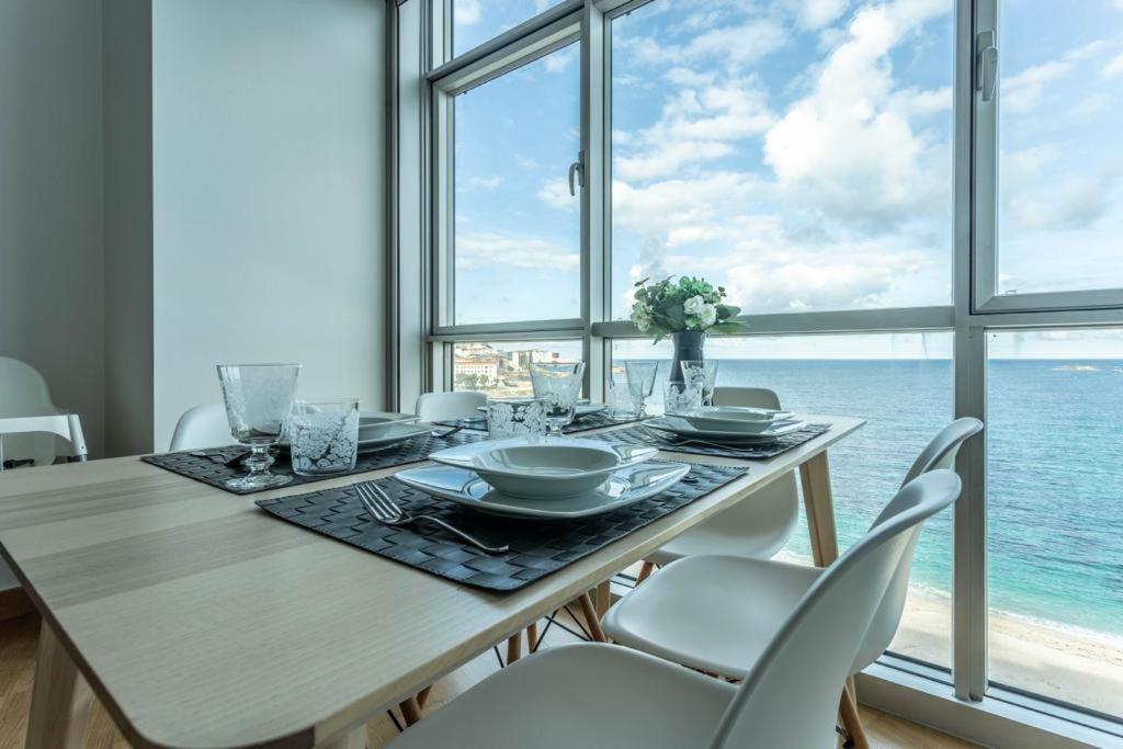Vivienda Con Increibles Vistas A La Playa De Riazor Lägenhet A Coruña Exteriör bild